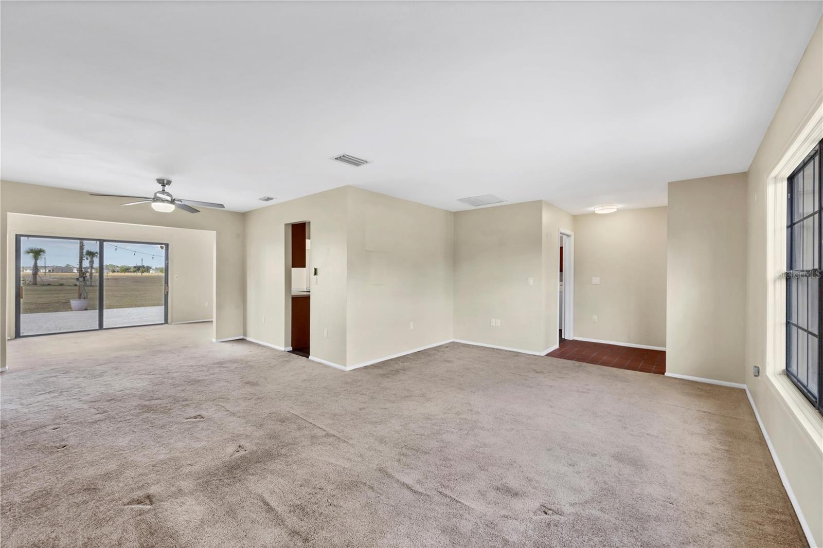 NORTH PORT CHARLOTTE COUNTRY CLUB - Residential