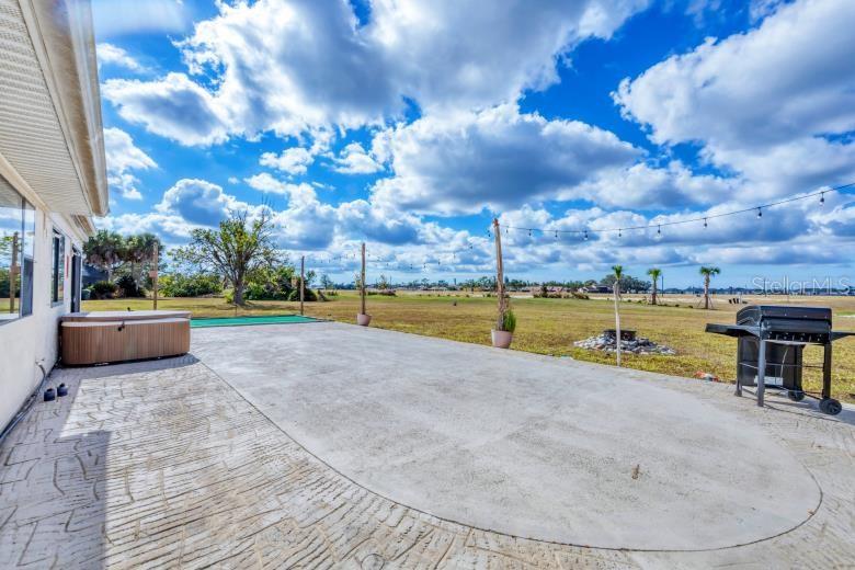 NORTH PORT CHARLOTTE COUNTRY CLUB - Residential