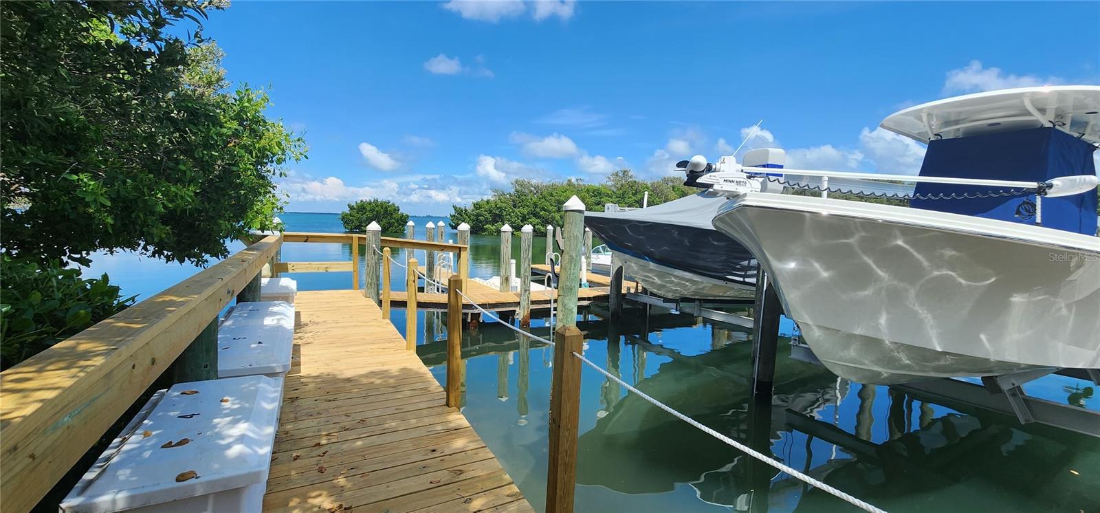 WANDER RESIDENCES OF TIERRA VERDE - Residential Lease