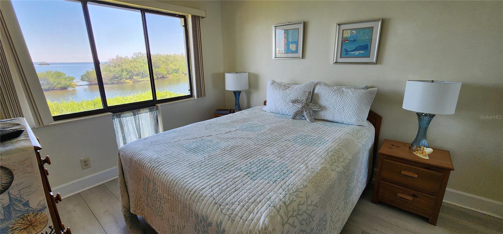 WANDER RESIDENCES OF TIERRA VERDE - Residential Lease