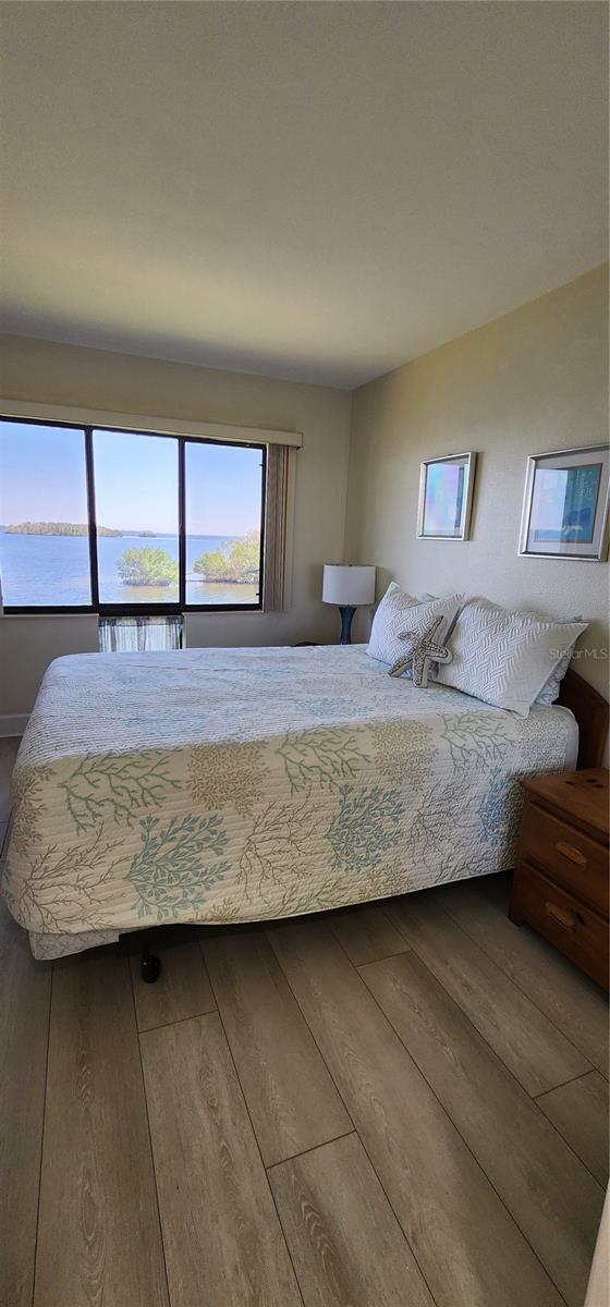 WANDER RESIDENCES OF TIERRA VERDE - Residential Lease