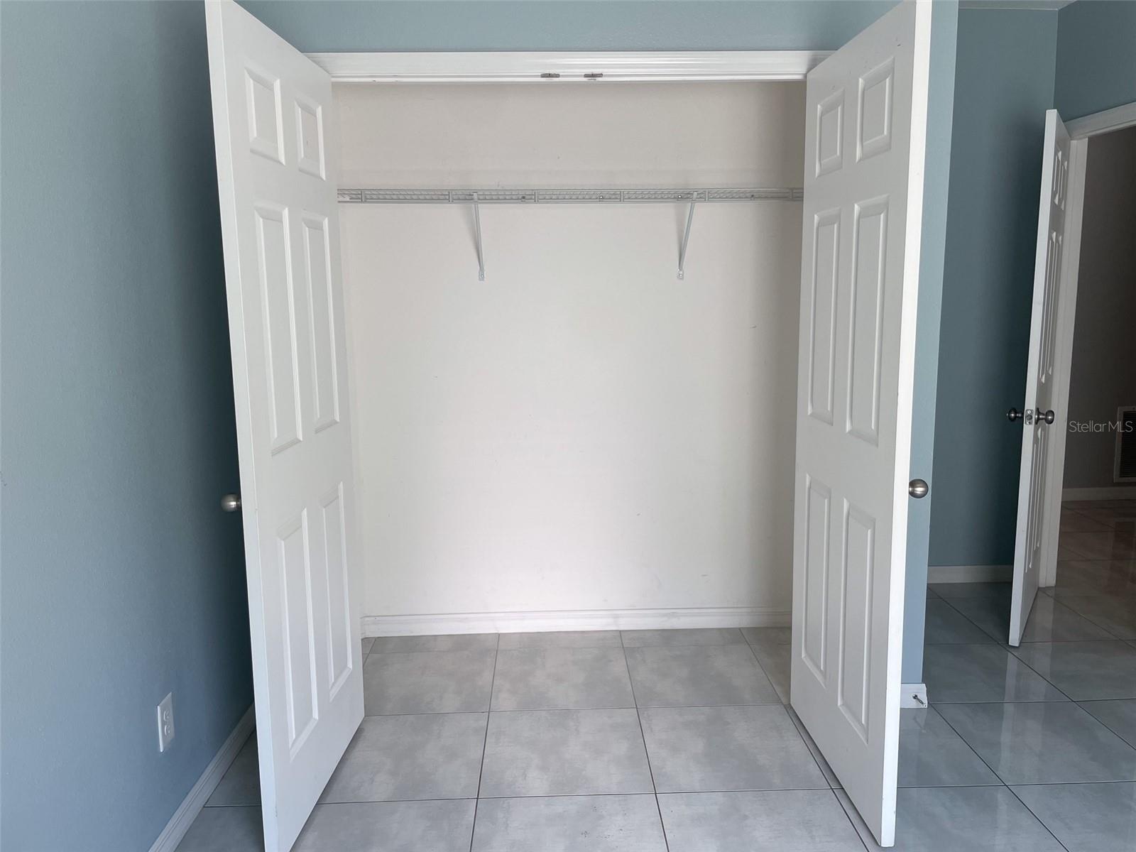 ASHEBROOK - Residential Lease