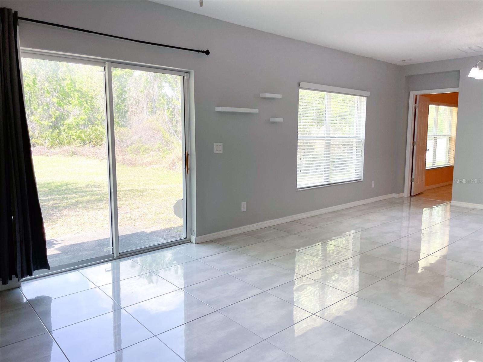 ASHEBROOK - Residential Lease