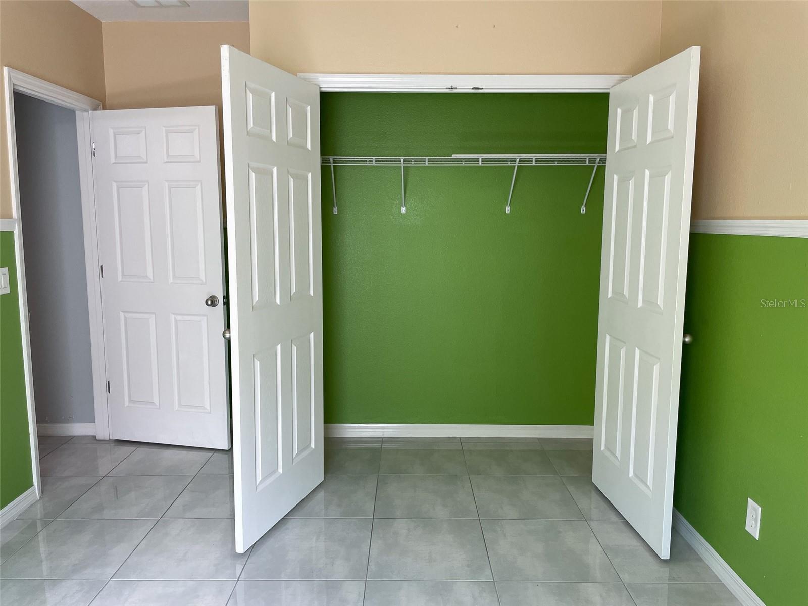 ASHEBROOK - Residential Lease