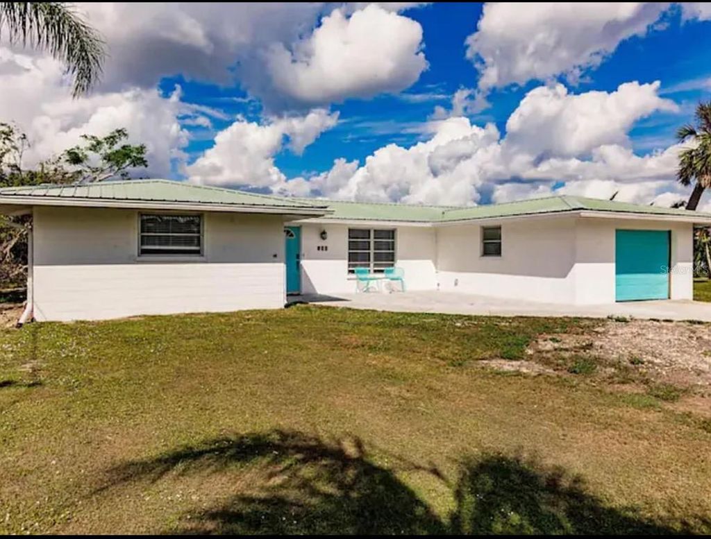 Photo of 129 Northshore Terrace, Punta Gorda, FL 33980 (MLS # C7518898)