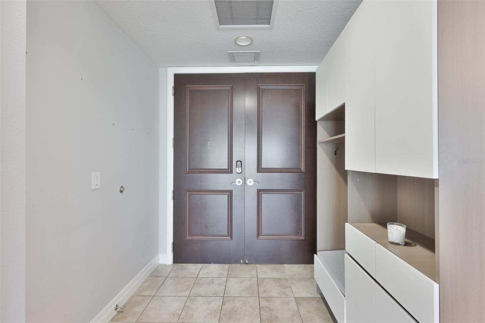 1209 E CUMBERLAND AVENUE 2404