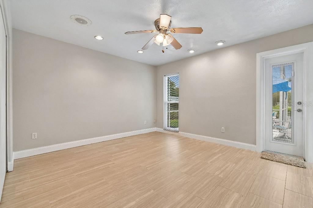 GREEN MEADOW ESTATES UN 2 - Residential