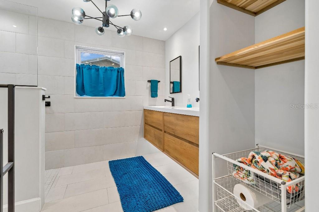 GREEN MEADOW ESTATES UN 2 - Residential