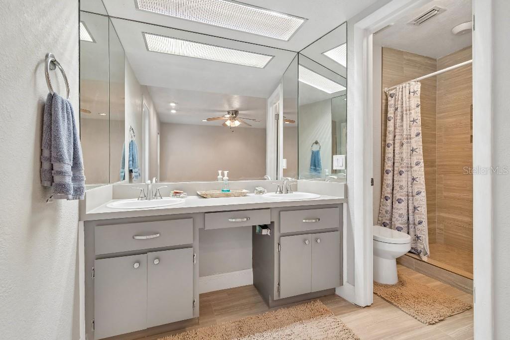 GREEN MEADOW ESTATES UN 2 - Residential