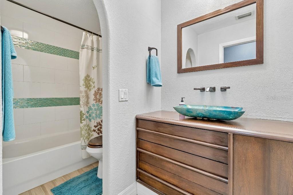 GREEN MEADOW ESTATES UN 2 - Residential