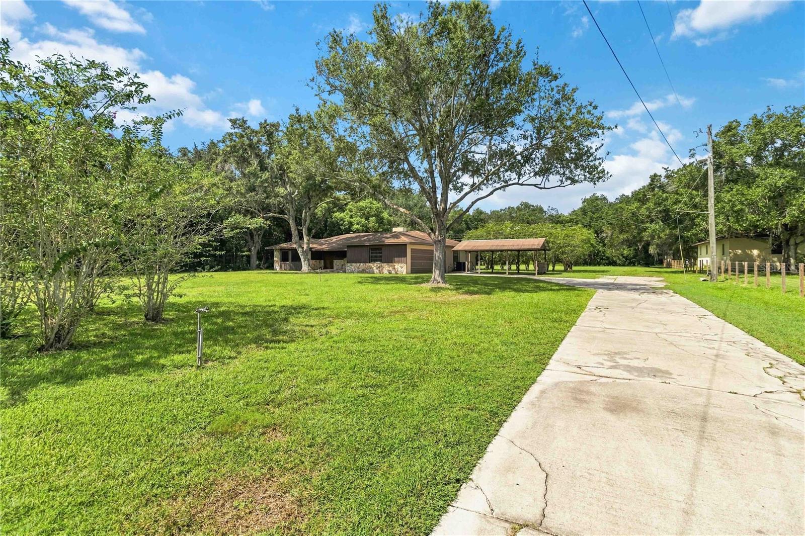 1850 PALMETTO DRIVE