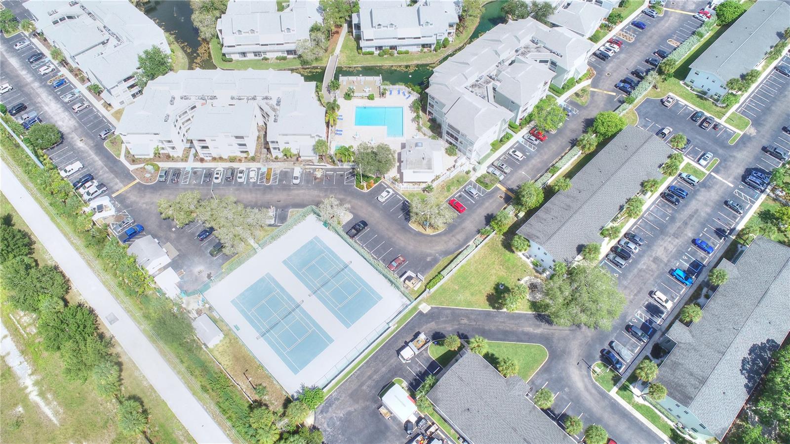 STONES THROW CONDO - Residential Lease