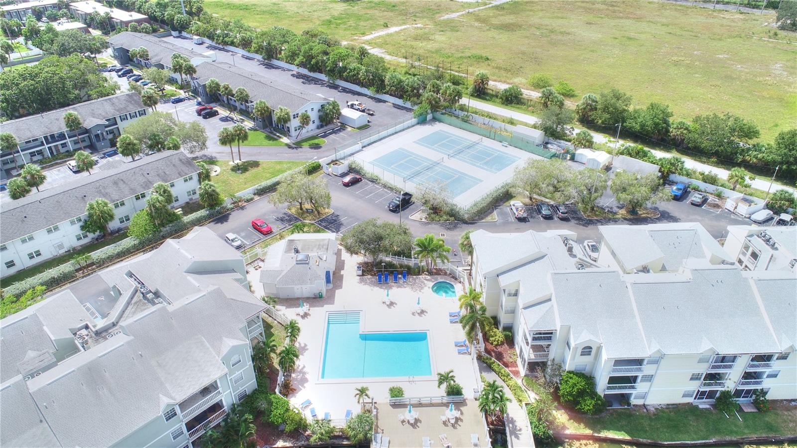 STONES THROW CONDO - Residential Lease