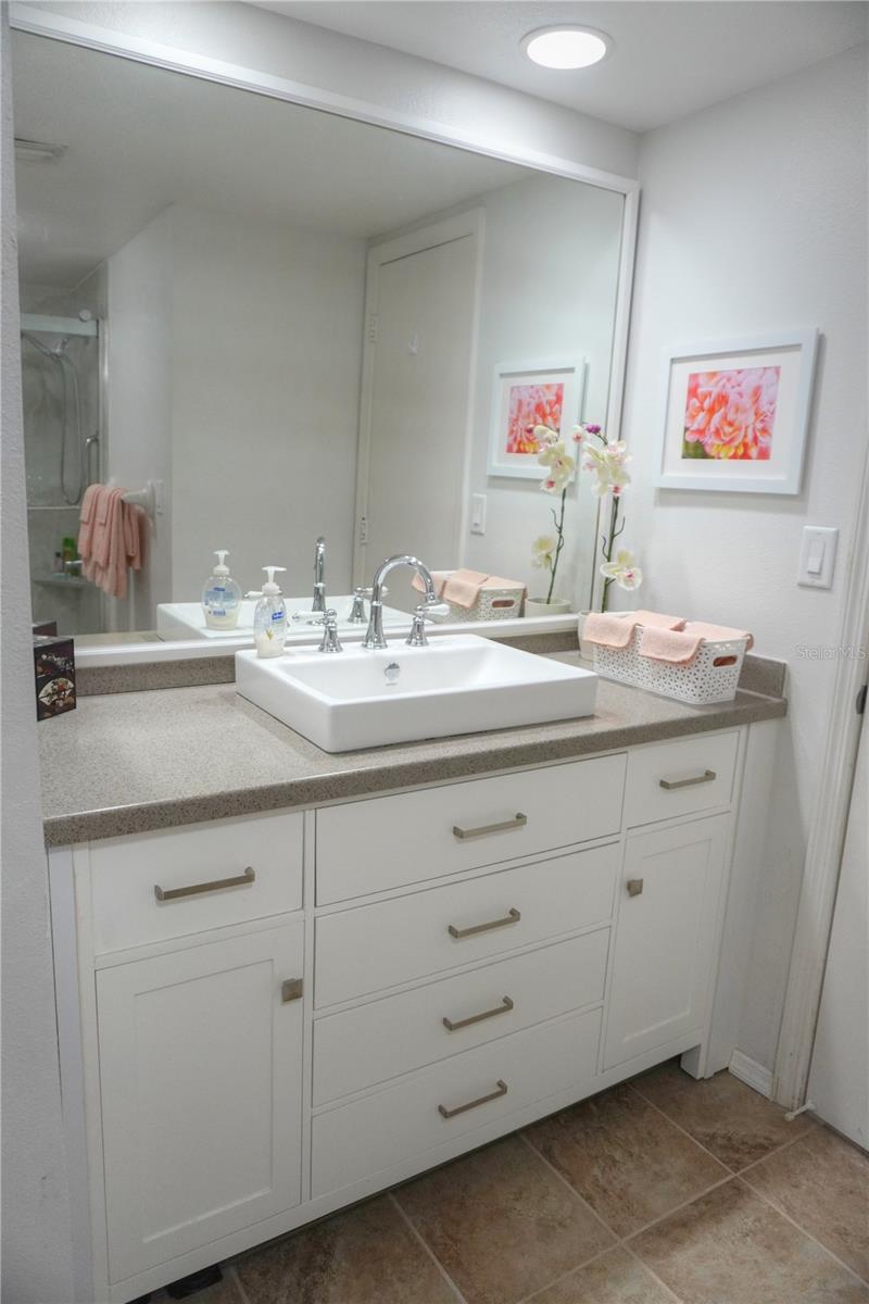 STONES THROW CONDO - Residential Lease