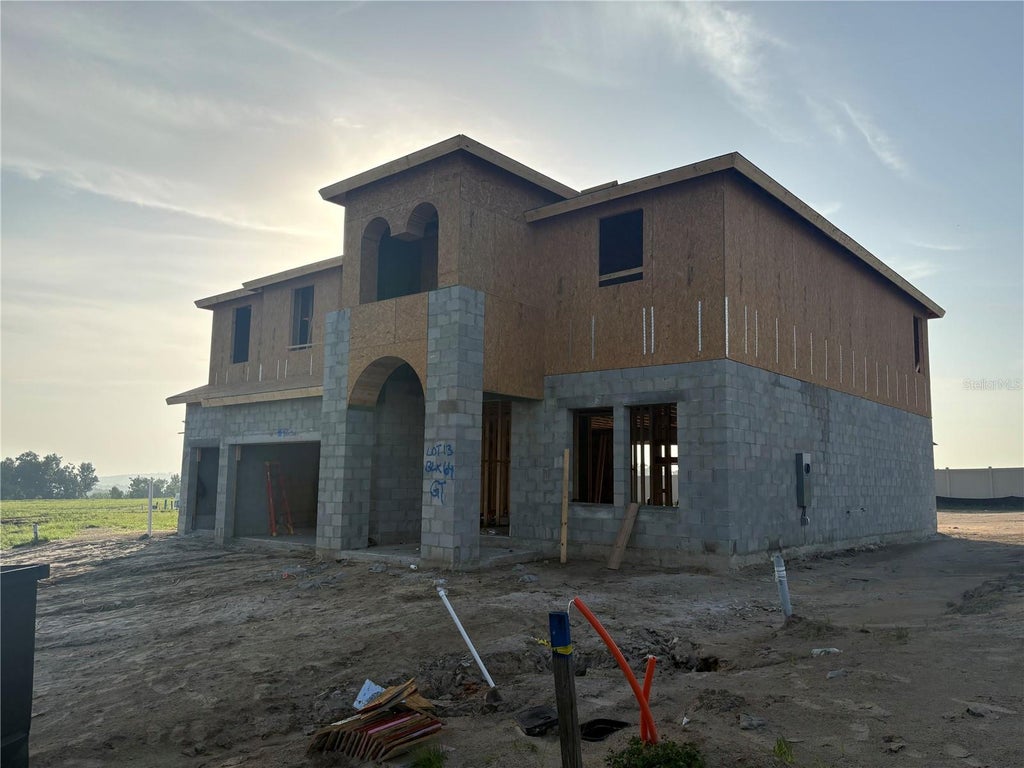Photo of 9832 Leaf Green Lane, Dade City, FL 33525 (MLS # TB8512528)