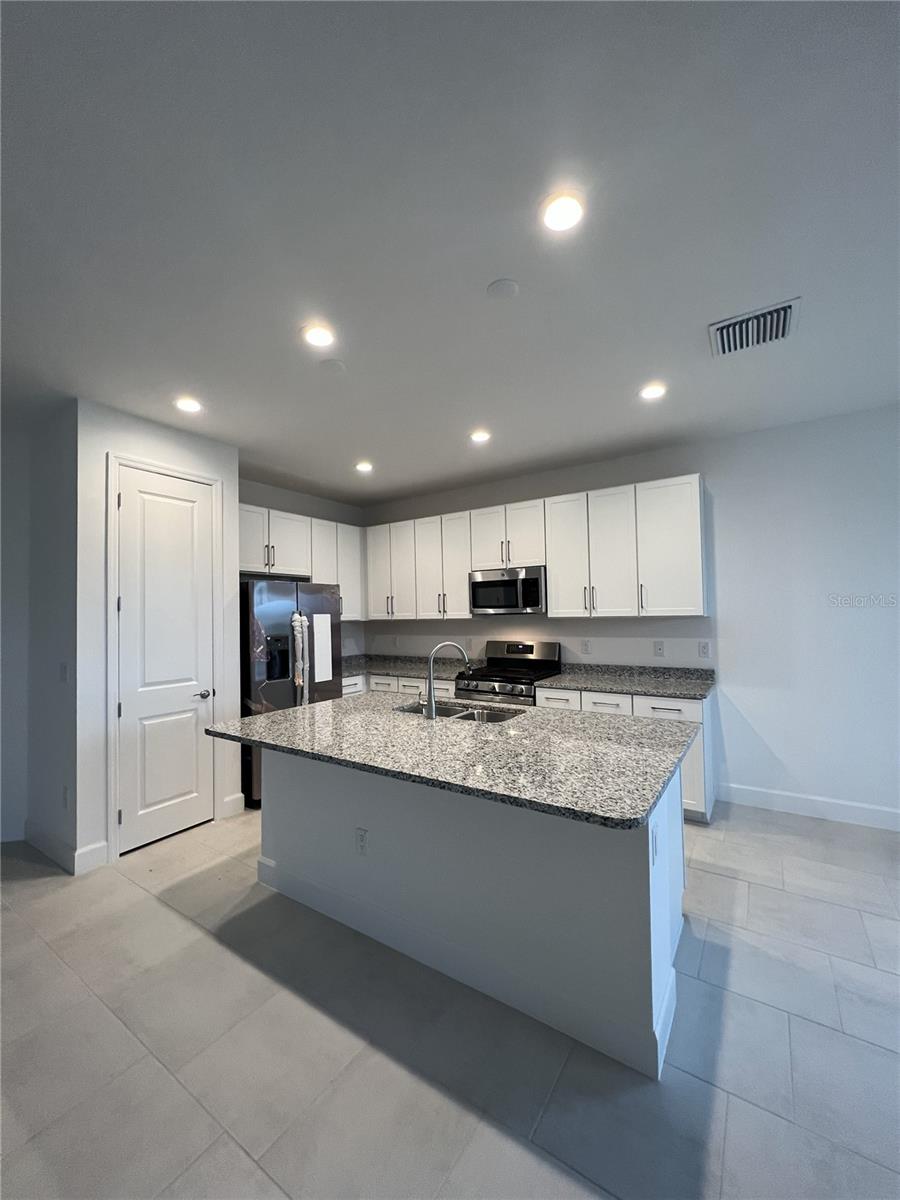 WINDING RDG PH 1 & 2 - Residential Lease