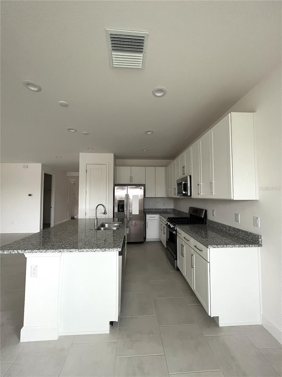 WINDING RDG PH 1 & 2 - Residential Lease