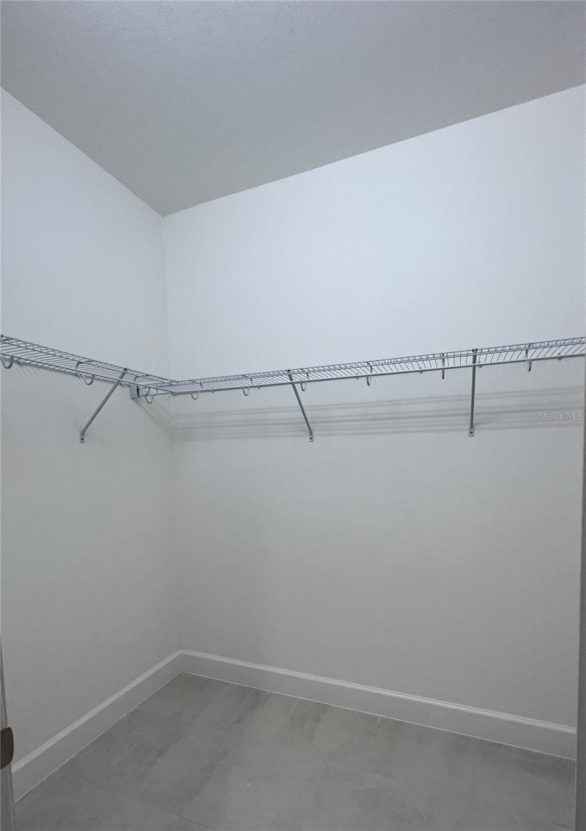 WINDING RDG PH 1 & 2 - Residential Lease