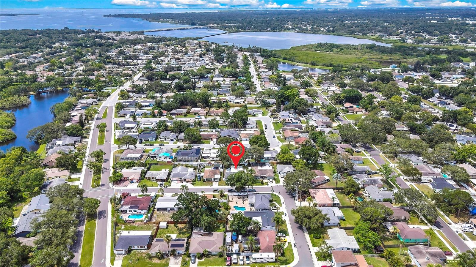 1809 CHINABERRY DRIVE