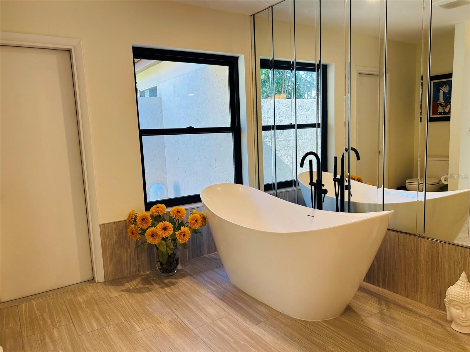 WELLINGTON - Residential