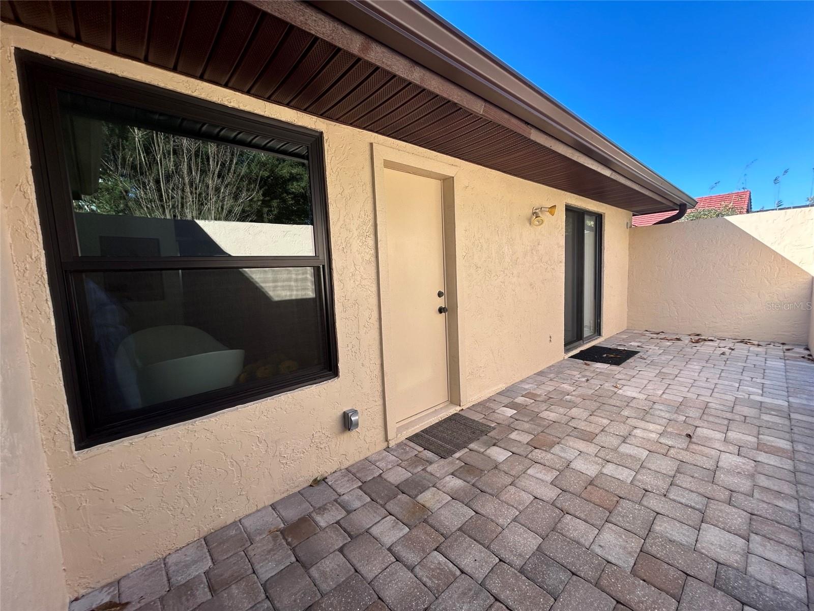 WELLINGTON - Residential