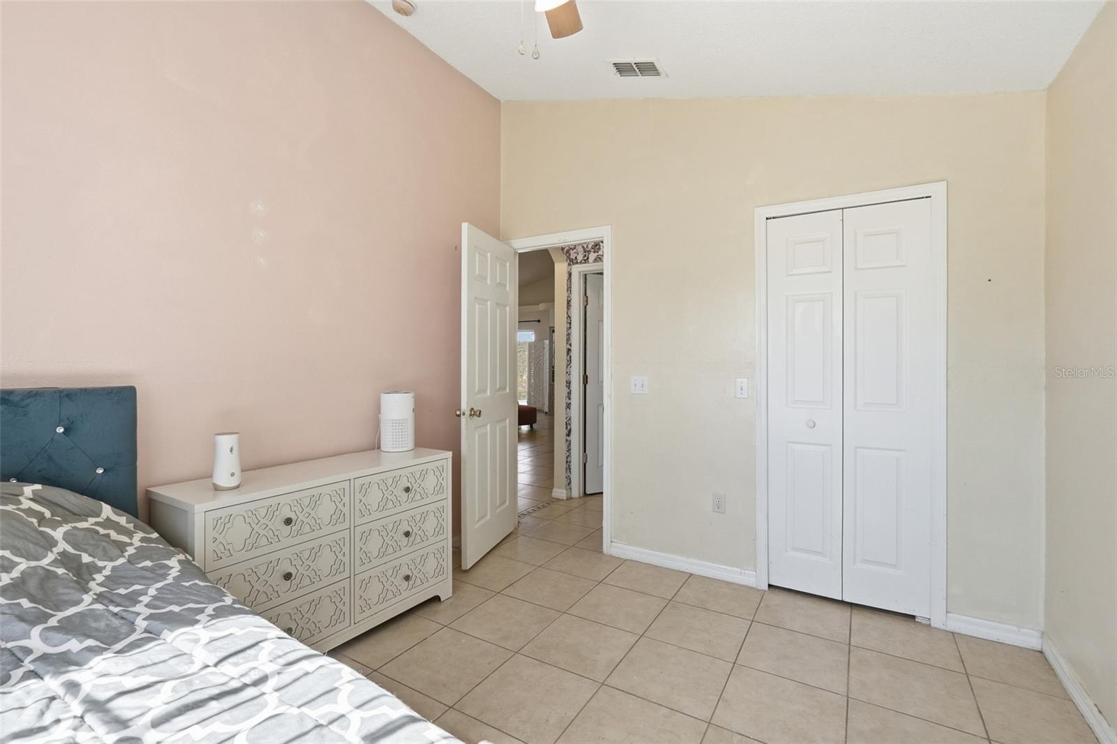 ROYAL RIDGE PH TWO-A - Residential