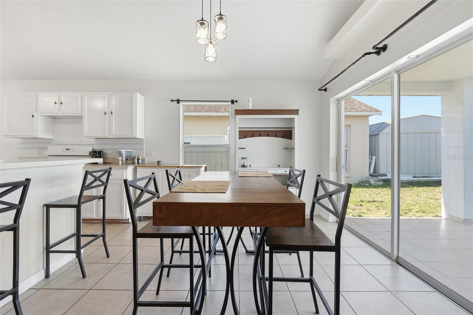 ROYAL RIDGE PH TWO-A - Residential