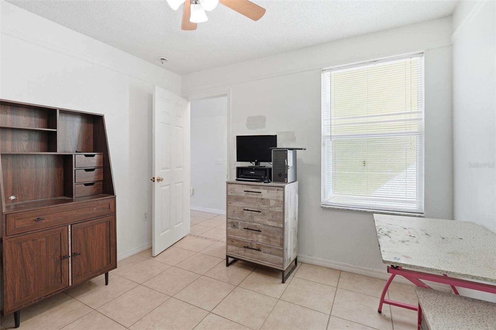 ROYAL RIDGE PH TWO-A - Residential