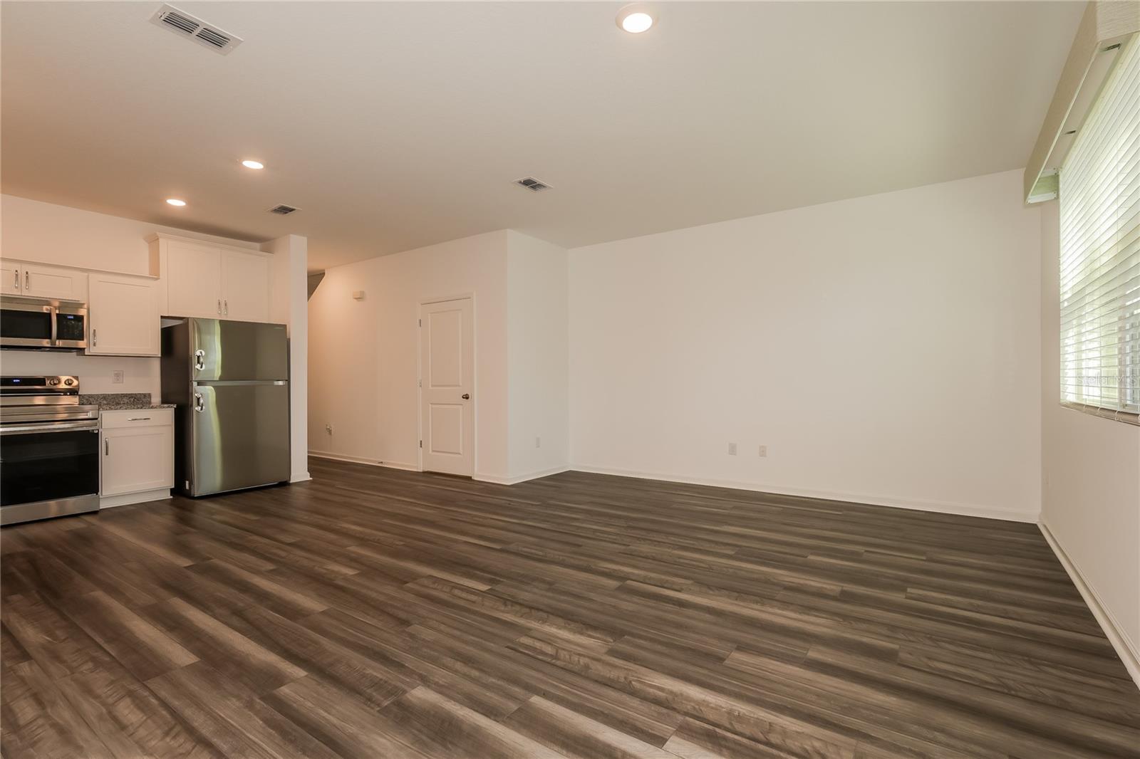 TYSON TWNHMS - Residential