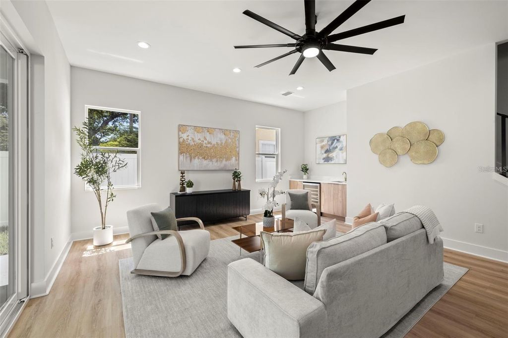 Photo of 1017 W Coral Street, Tampa, FL 33602 (MLS # TB8455976)