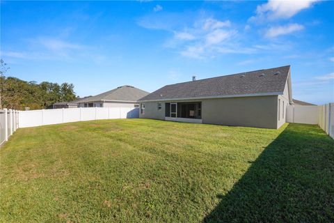 A home in LAKELAND