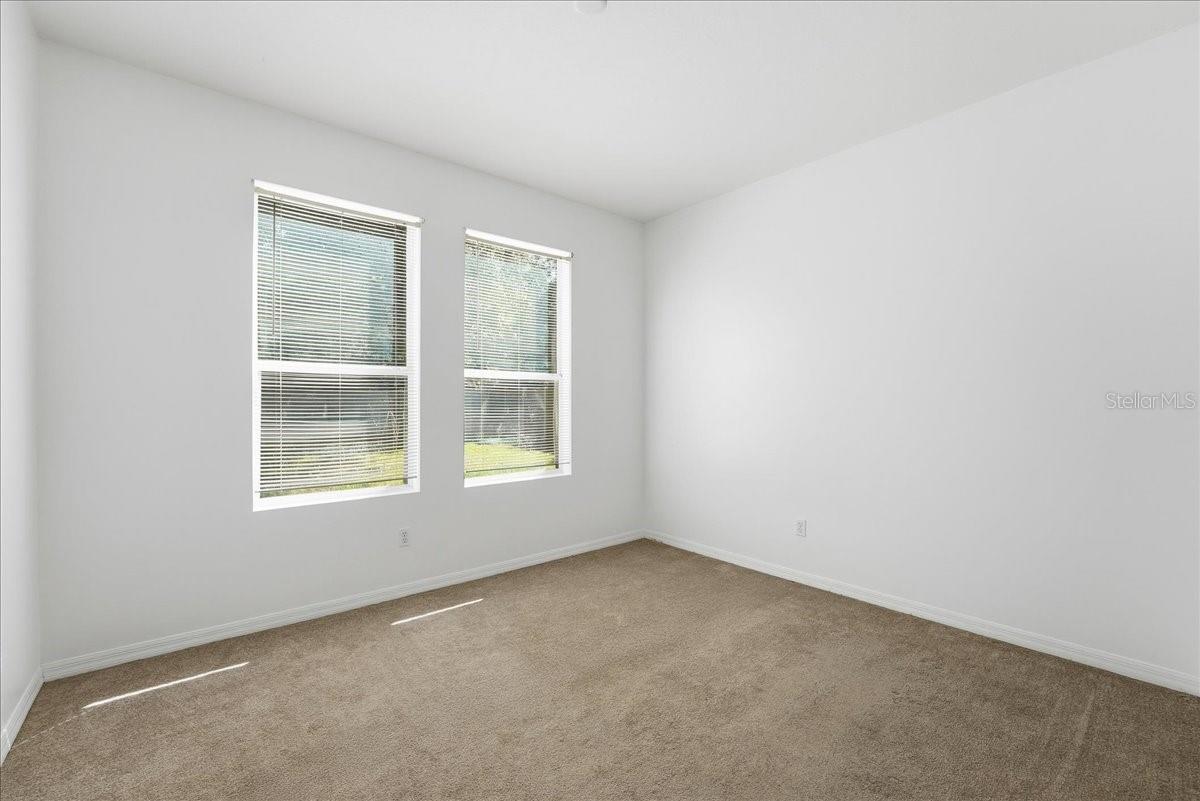 RESERVE/MDW LAKE A-I K M O Q T - Residential Lease