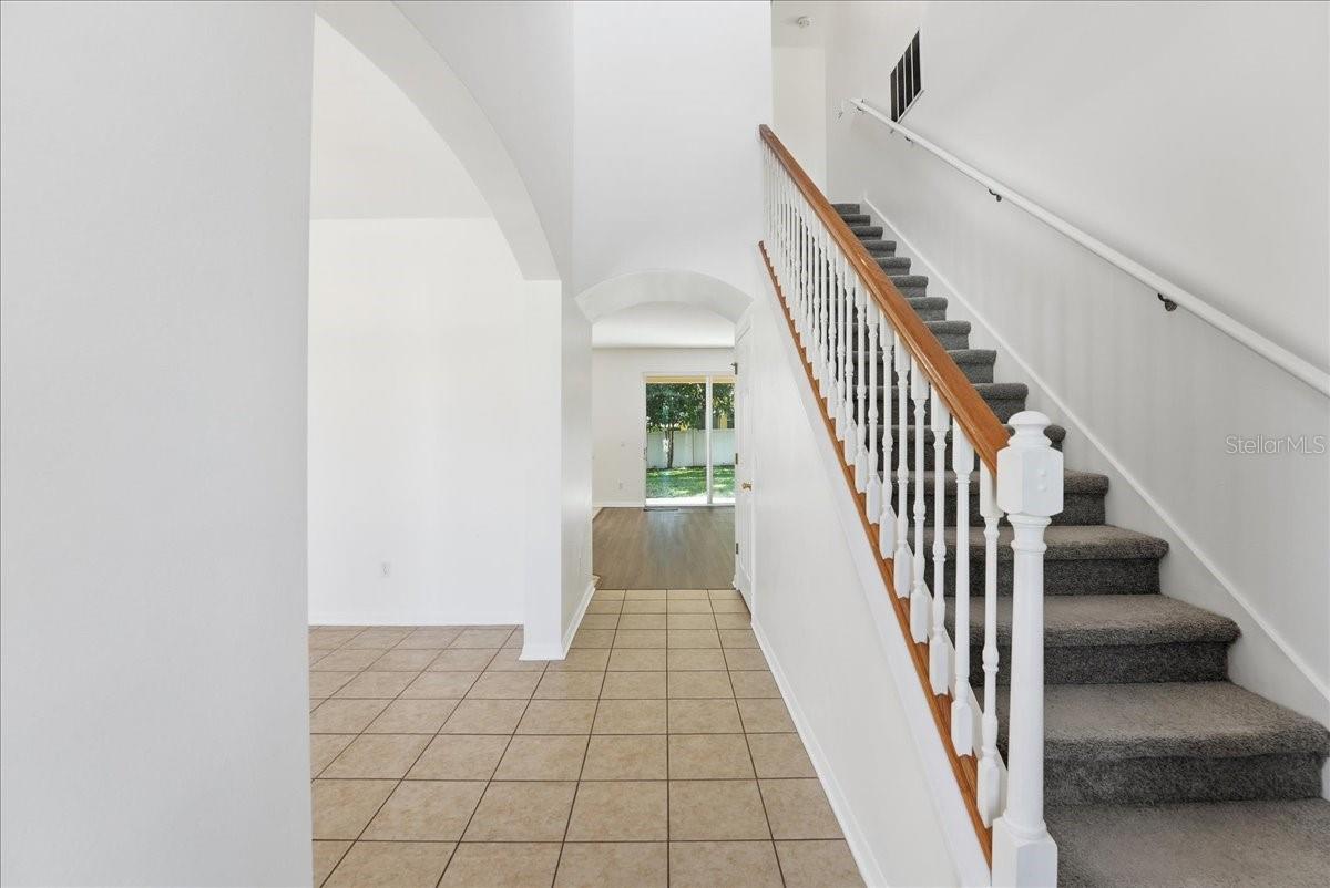 RESERVE/MDW LAKE A-I K M O Q T - Residential Lease