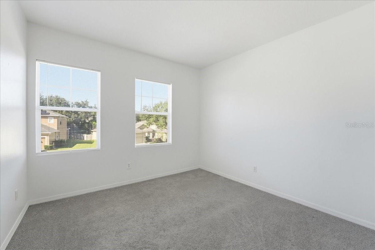 RESERVE/MDW LAKE A-I K M O Q T - Residential Lease