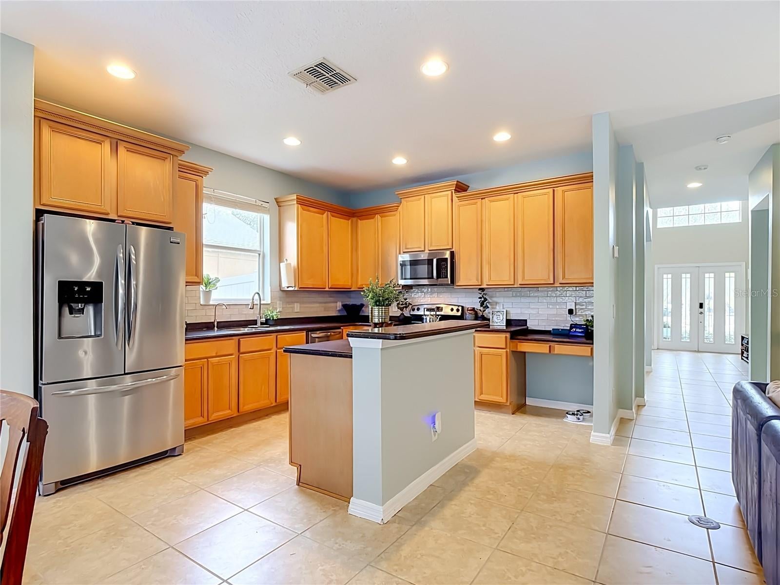 5028 COVEVIEW DRIVE