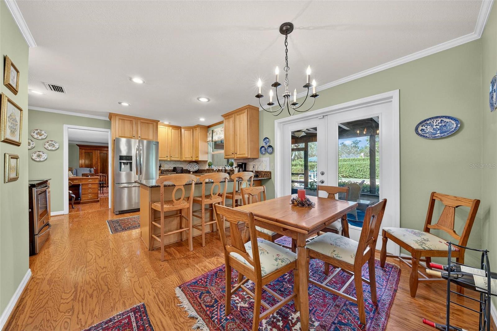 SOUTHERN OAKS - Residential