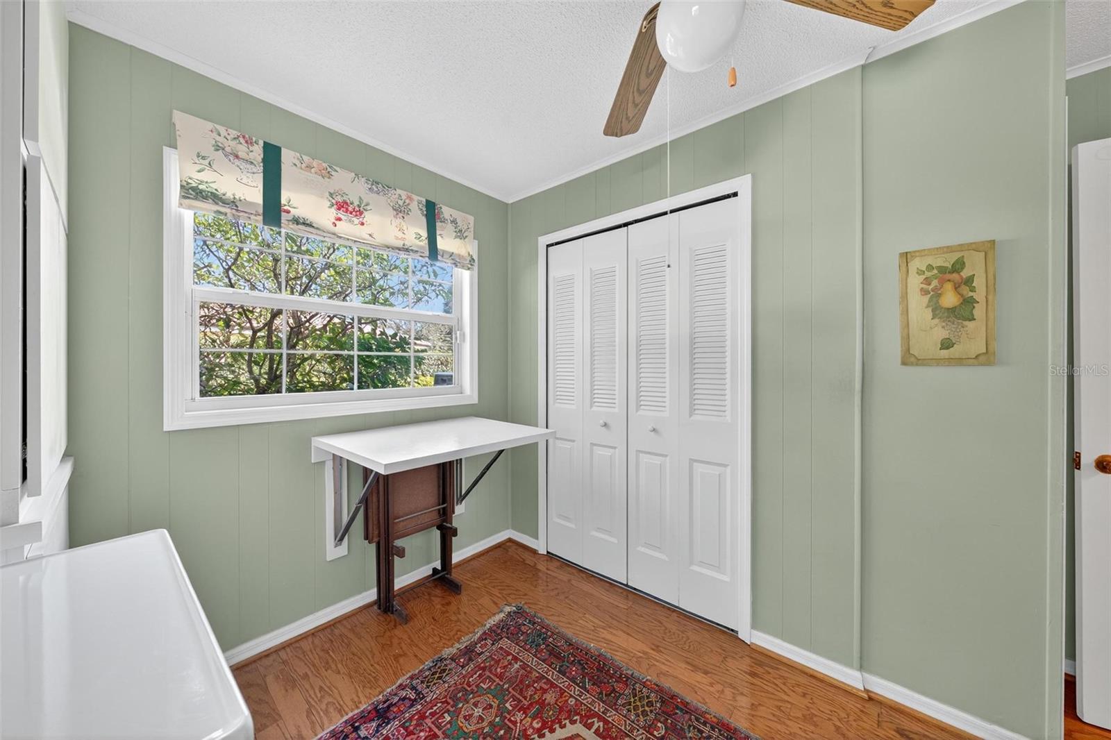 SOUTHERN OAKS - Residential