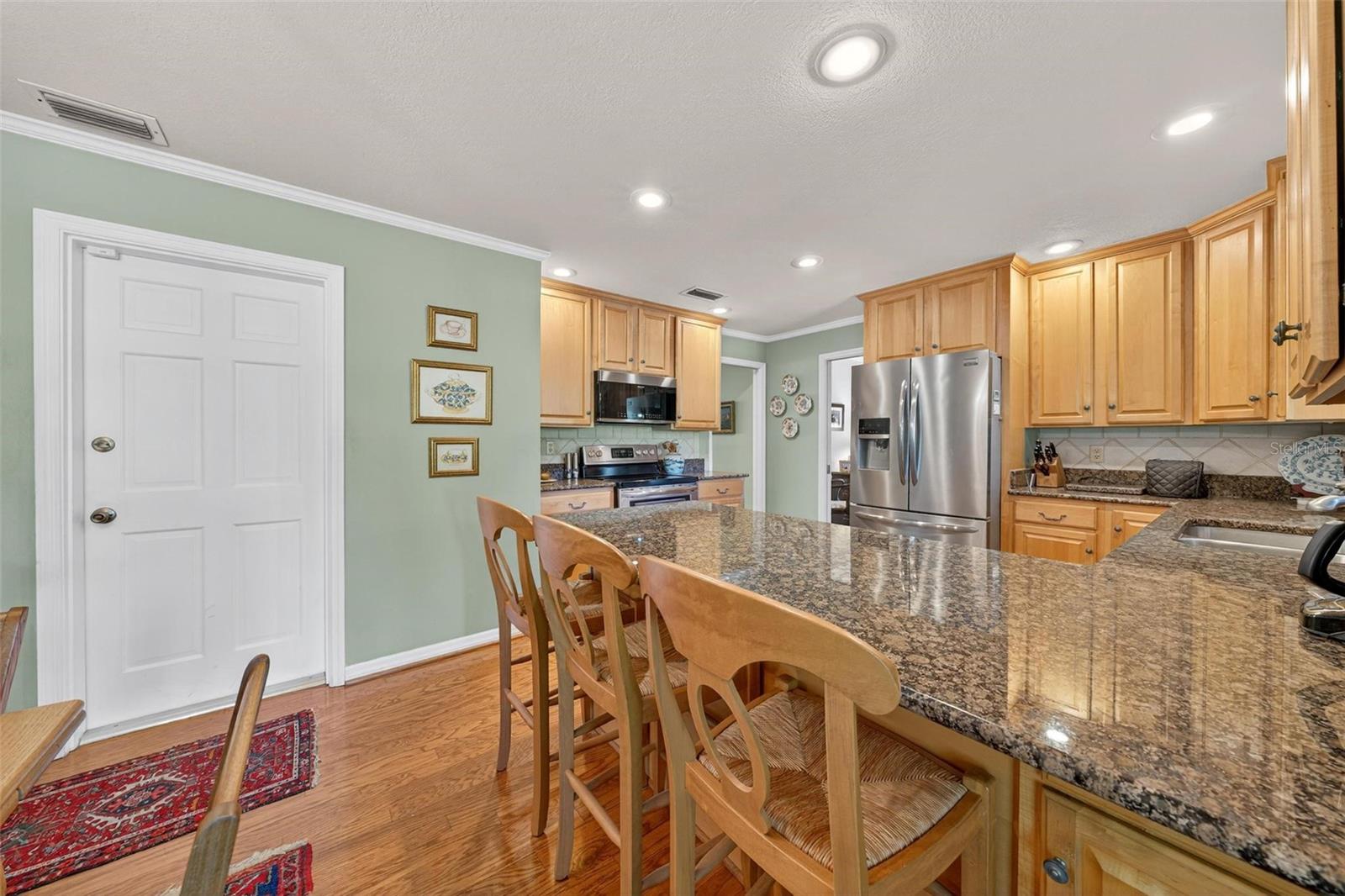 SOUTHERN OAKS - Residential