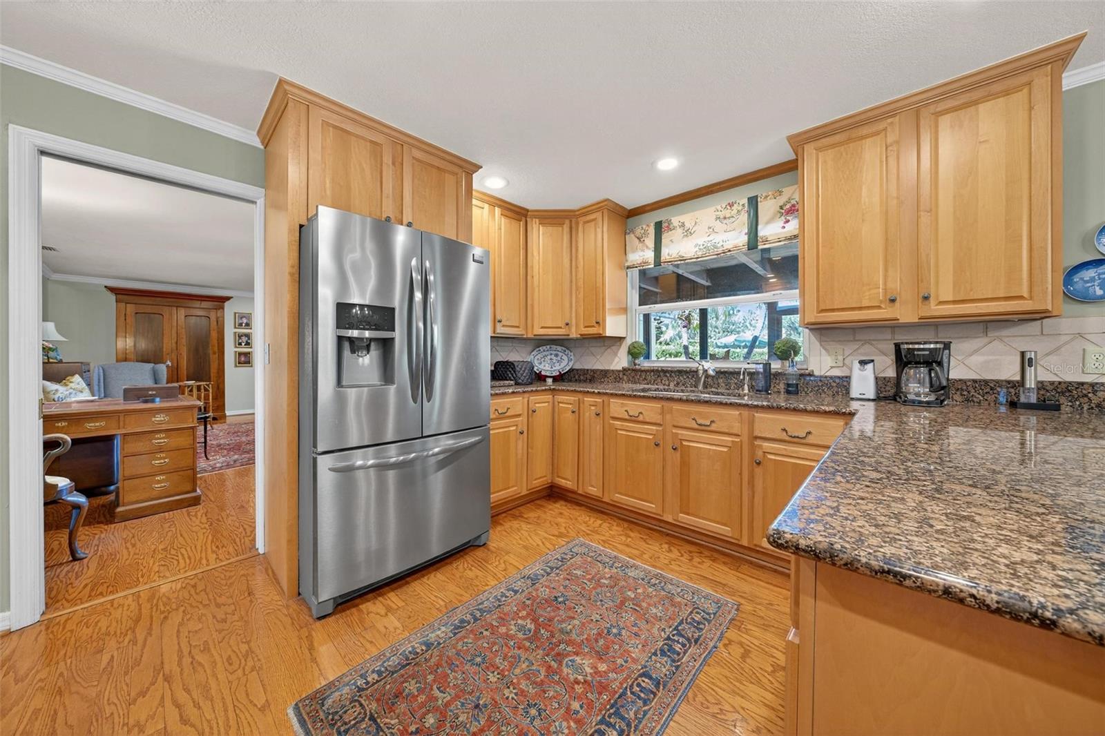 SOUTHERN OAKS - Residential