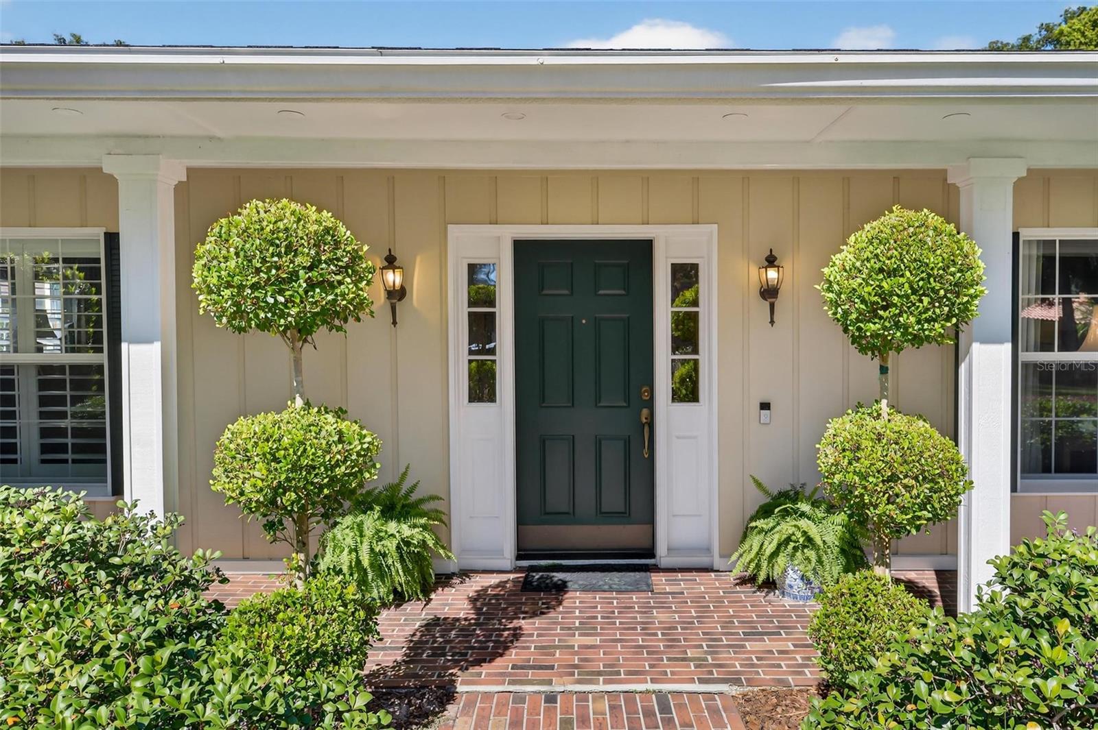 SOUTHERN OAKS - Residential