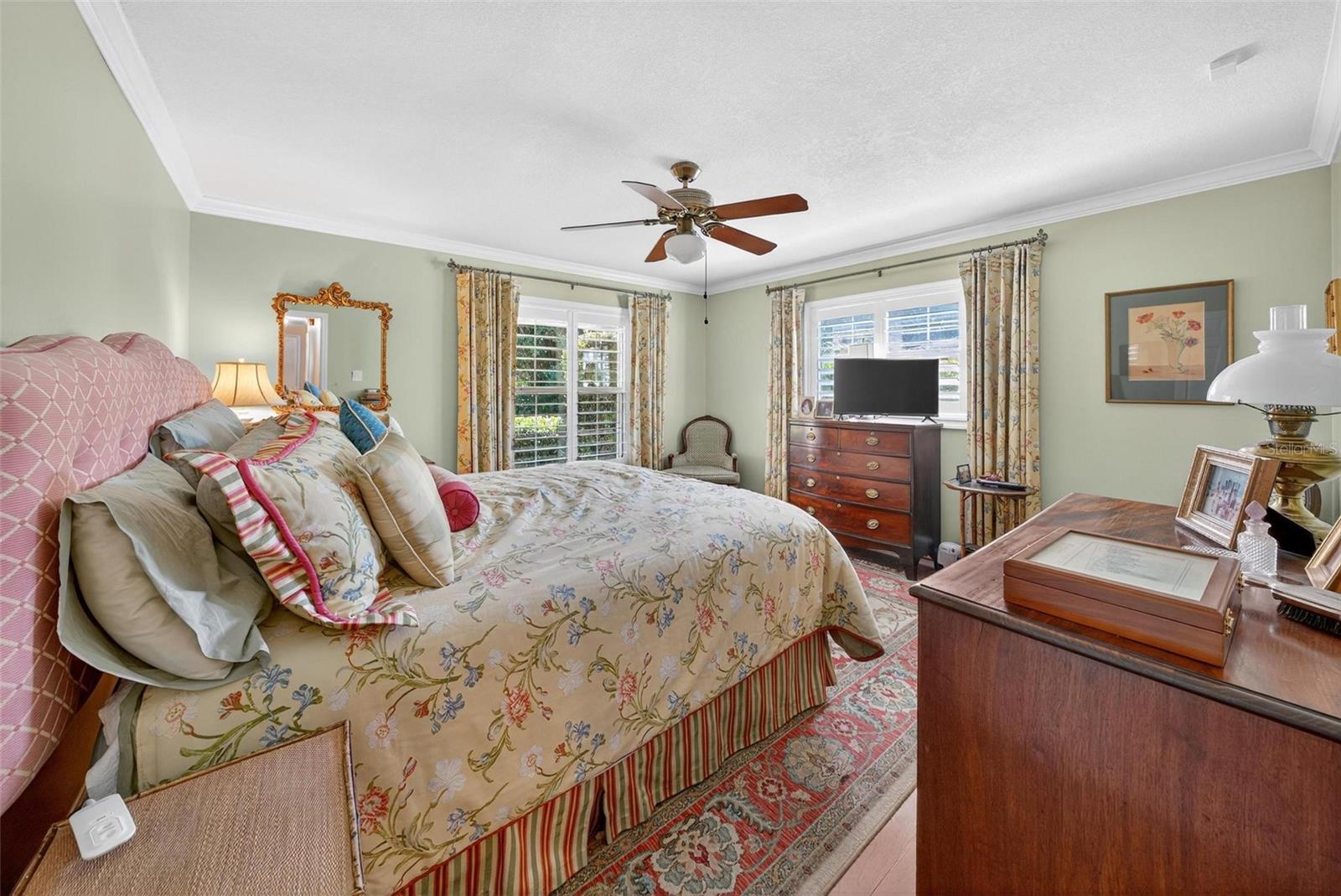 SOUTHERN OAKS - Residential