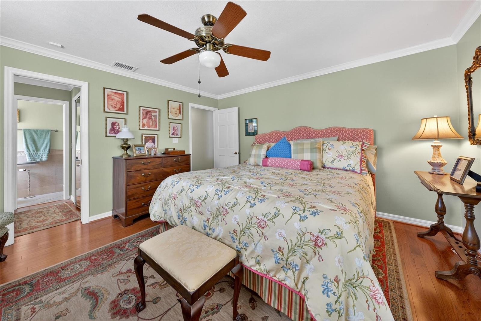 SOUTHERN OAKS - Residential