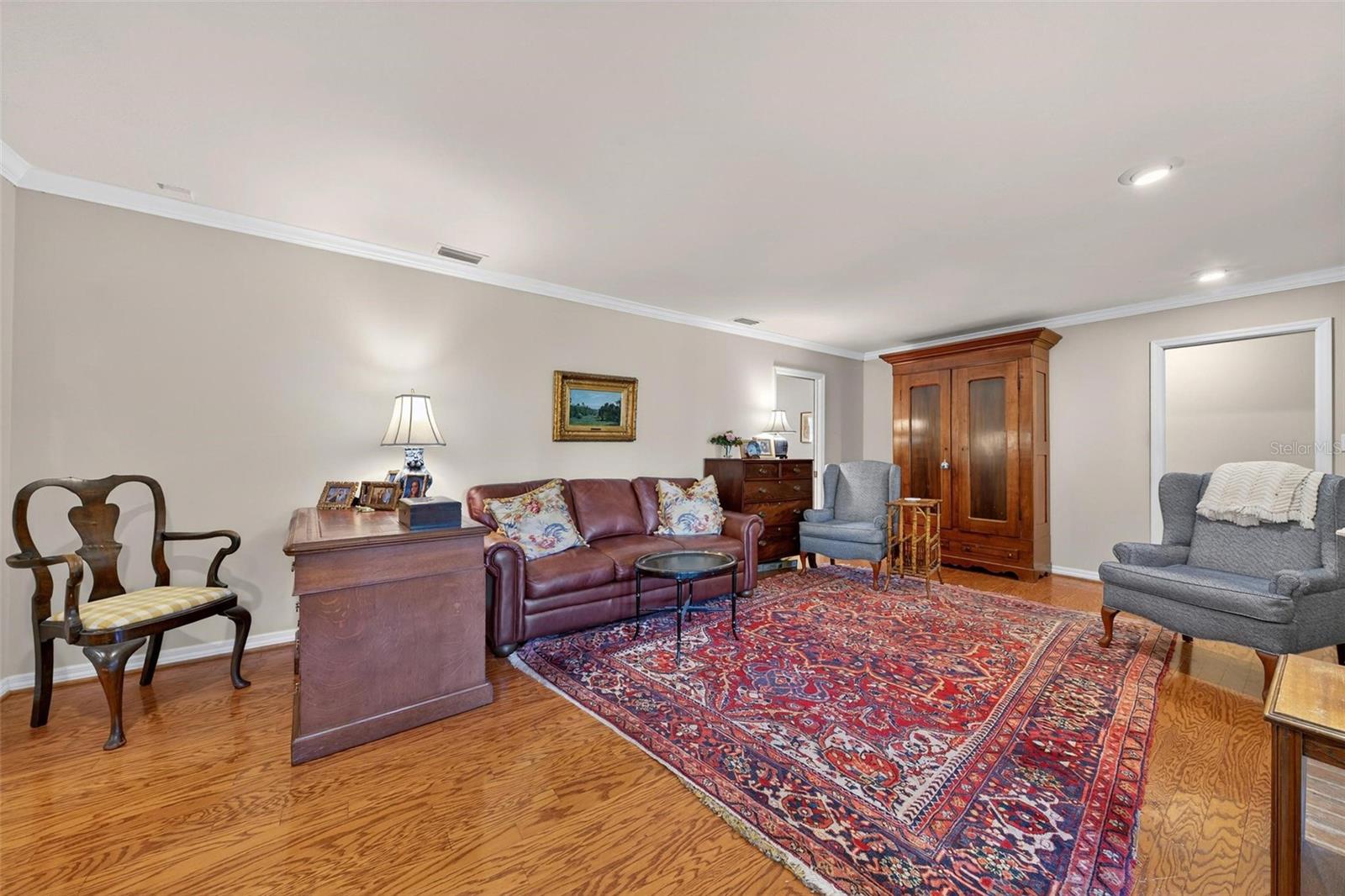 SOUTHERN OAKS - Residential