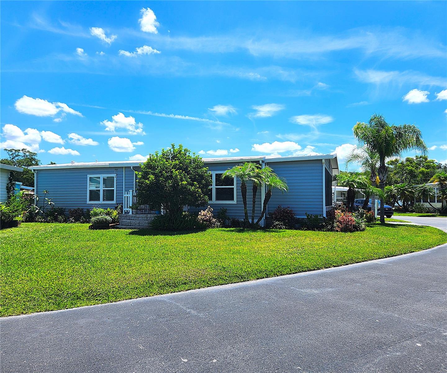 5258 WISTERIA CIRCLE
