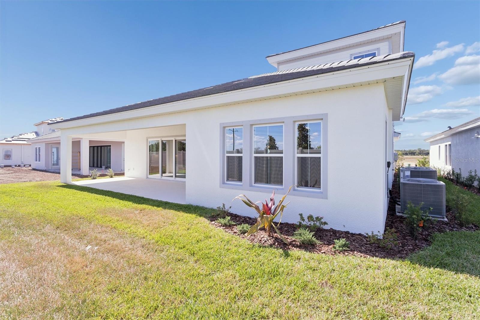 OAKFIELD TRAILS - Residential