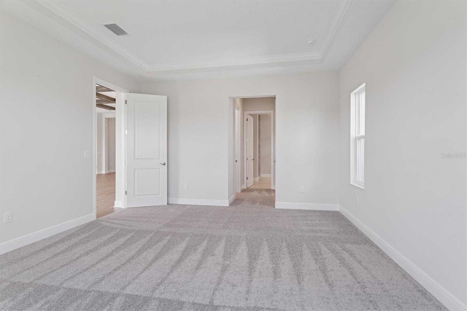 OAKFIELD TRAILS - Residential