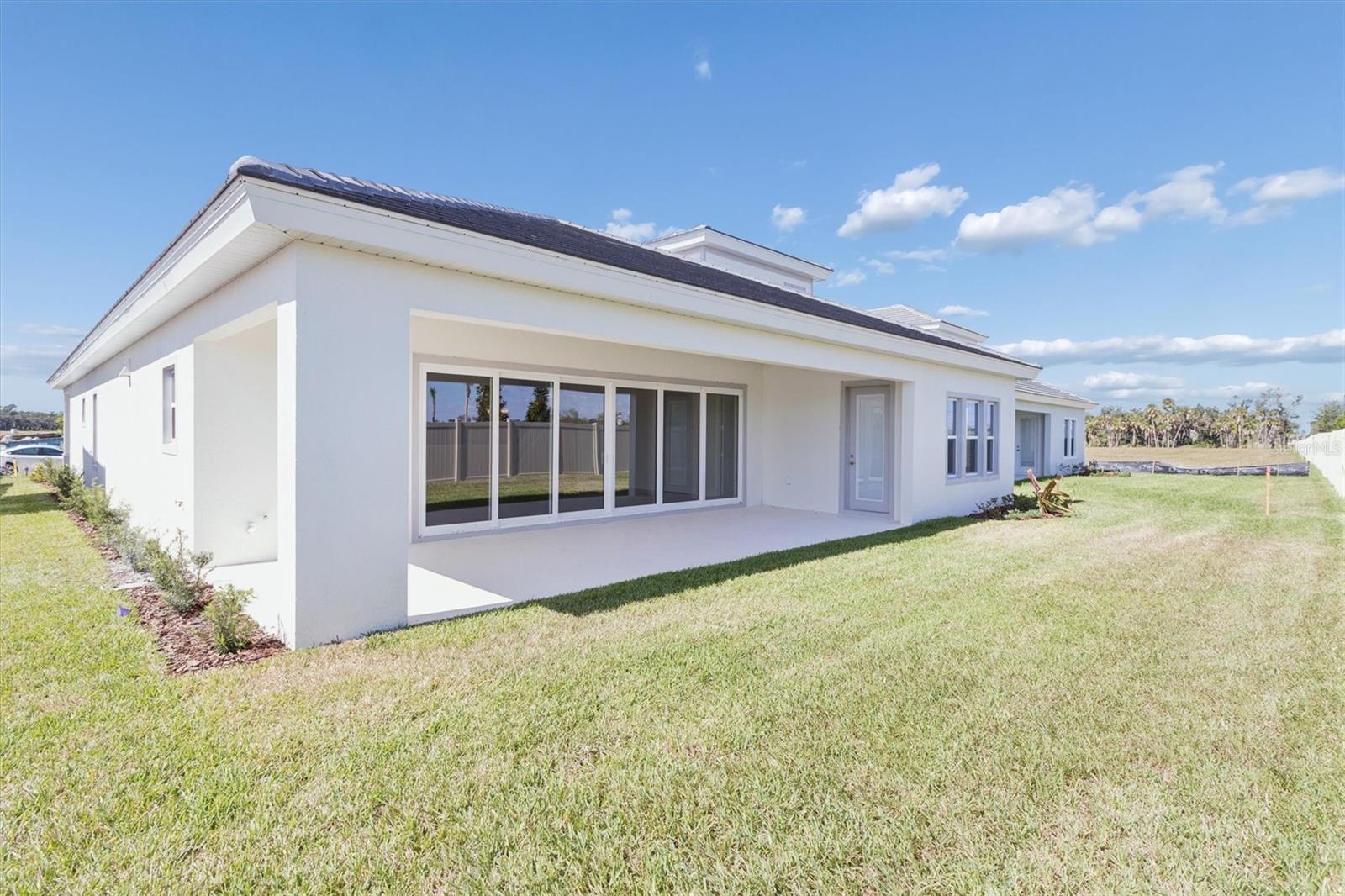OAKFIELD TRAILS - Residential