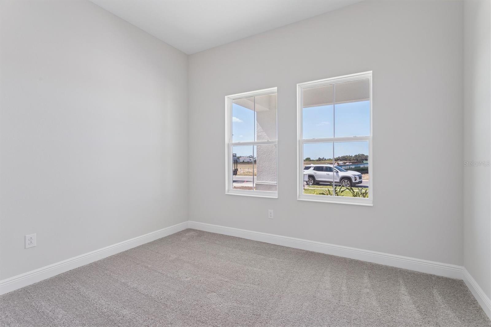 OAKFIELD TRAILS - Residential