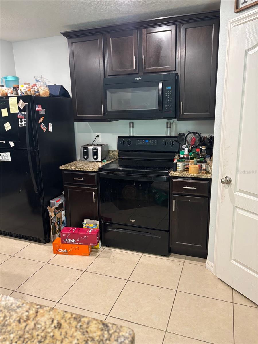 MASCOTTE LAKE JACKSON RIDGE PH 02 - Residential