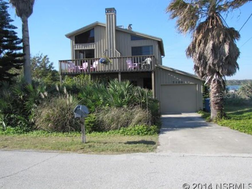 GREAT LOCATION...VIEWS OF OCEAN AND RIVER FROM THIS CUTE HOME LOCATED IN BETHUNE BEACH. CLOSE TO CANAVERAL SEASHORE. GARAGE. ROOF TOP DECK.  NO DRIVING ON BEACH AREA. ;Water: City